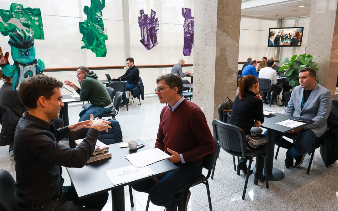 Povezovalni dogodek gospodarstva in znanosti na kvantnem področju